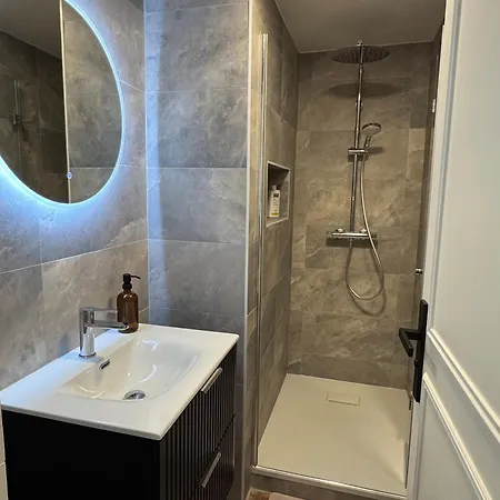 Panorama Suites - Odilon Et Aelys - Provins Centre Apartment Provins