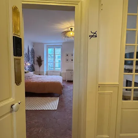 Panorama Suites - Odilon Et Aelys - Provins Centre Appartement *